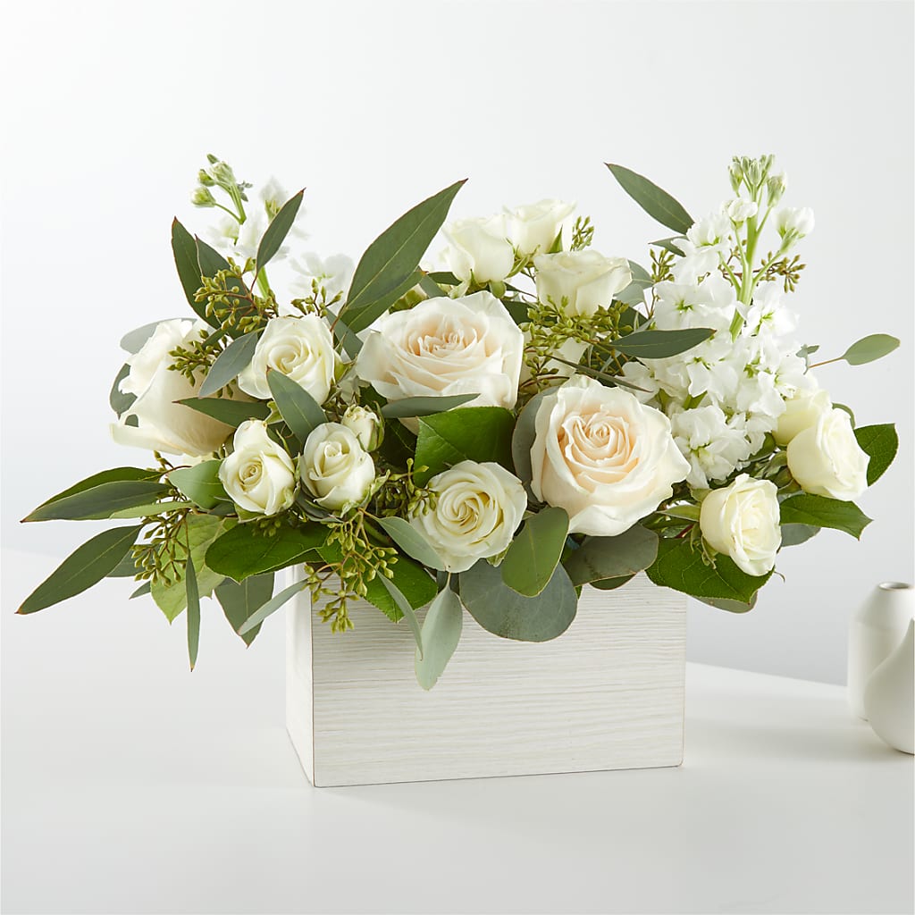 Fresh Linen Box Bouquet – Fairy Queen Floral, Madera CA