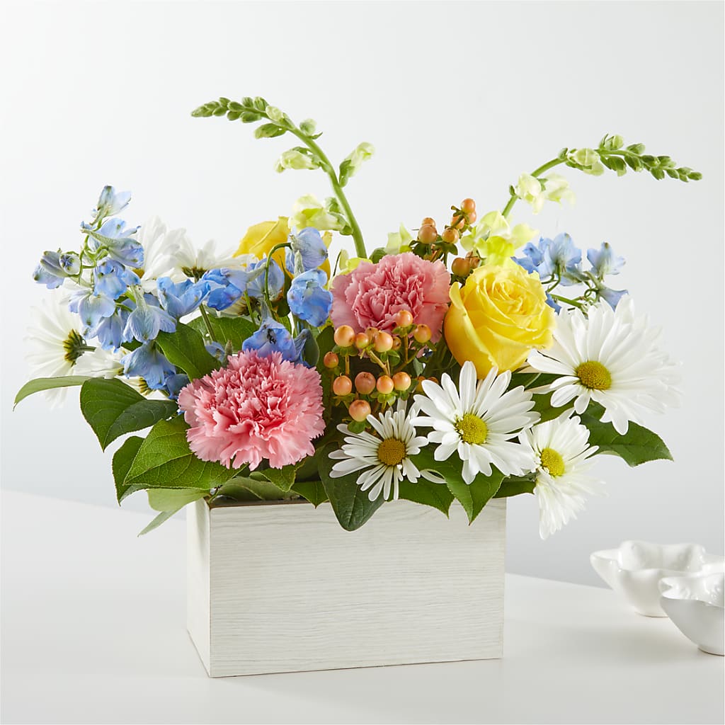 Sun Salutation Box Bouquet – Fairy Queen Floral, Madera CA
