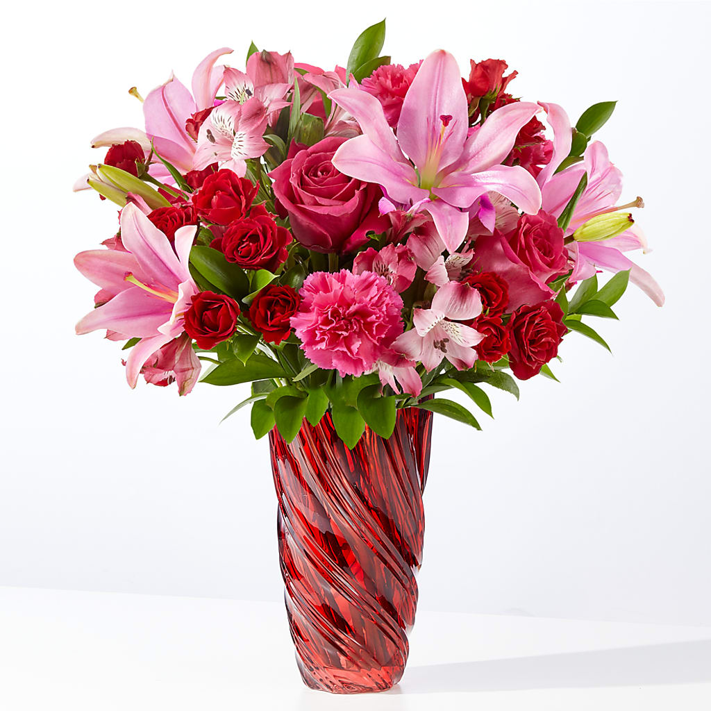 In Love Bouquet with Luxe Swirl Vase – Fairy Queen Floral, Madera CA