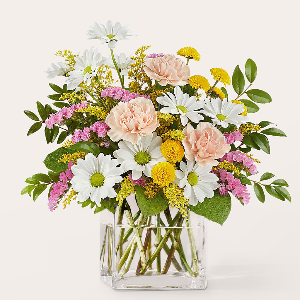 Country Cottage Bouquet – Fairy Queen Floral, Madera CA