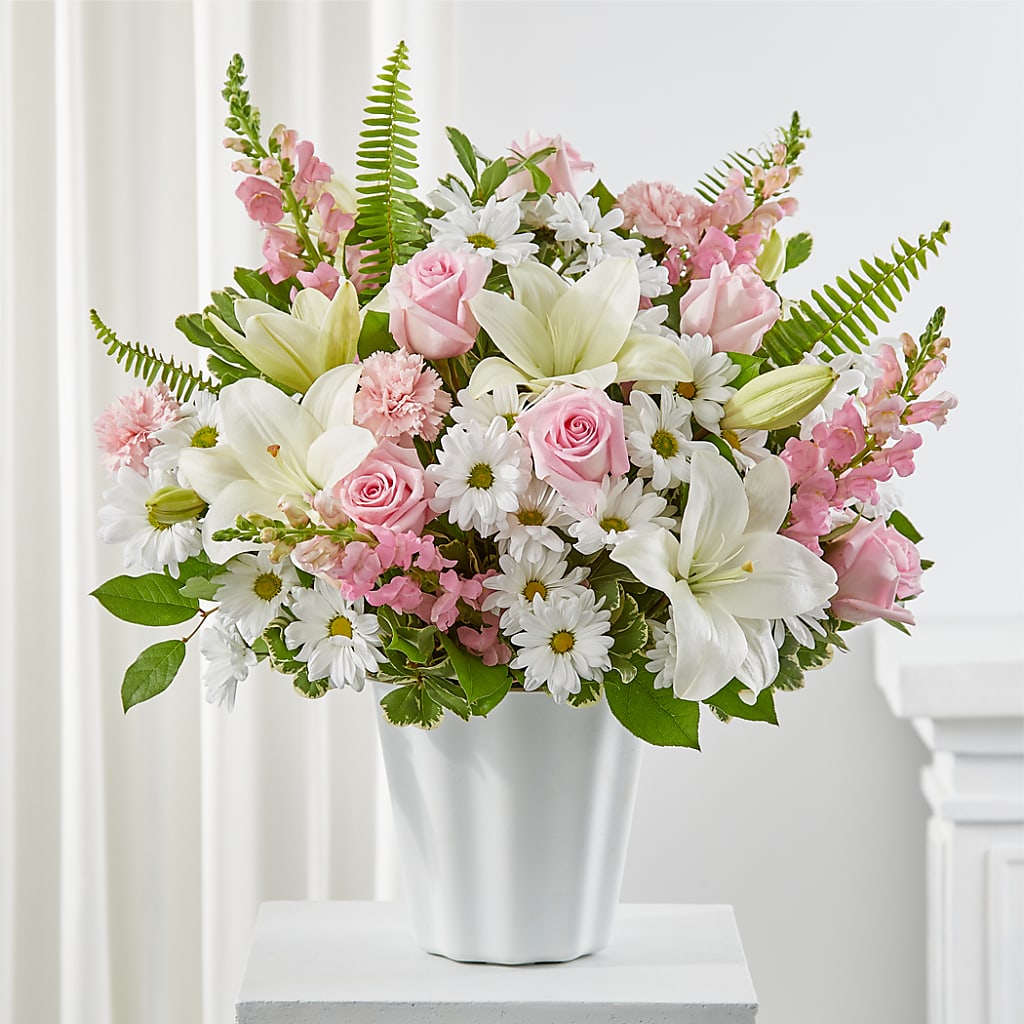 Soft Touch Tabletop Basket – Fairy Queen Floral, Madera CA
