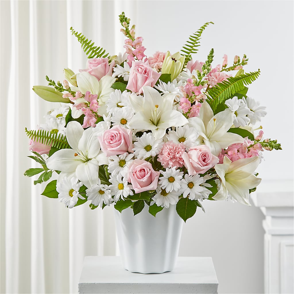 Soft Touch Tabletop Basket – Fairy Queen Floral, Madera CA