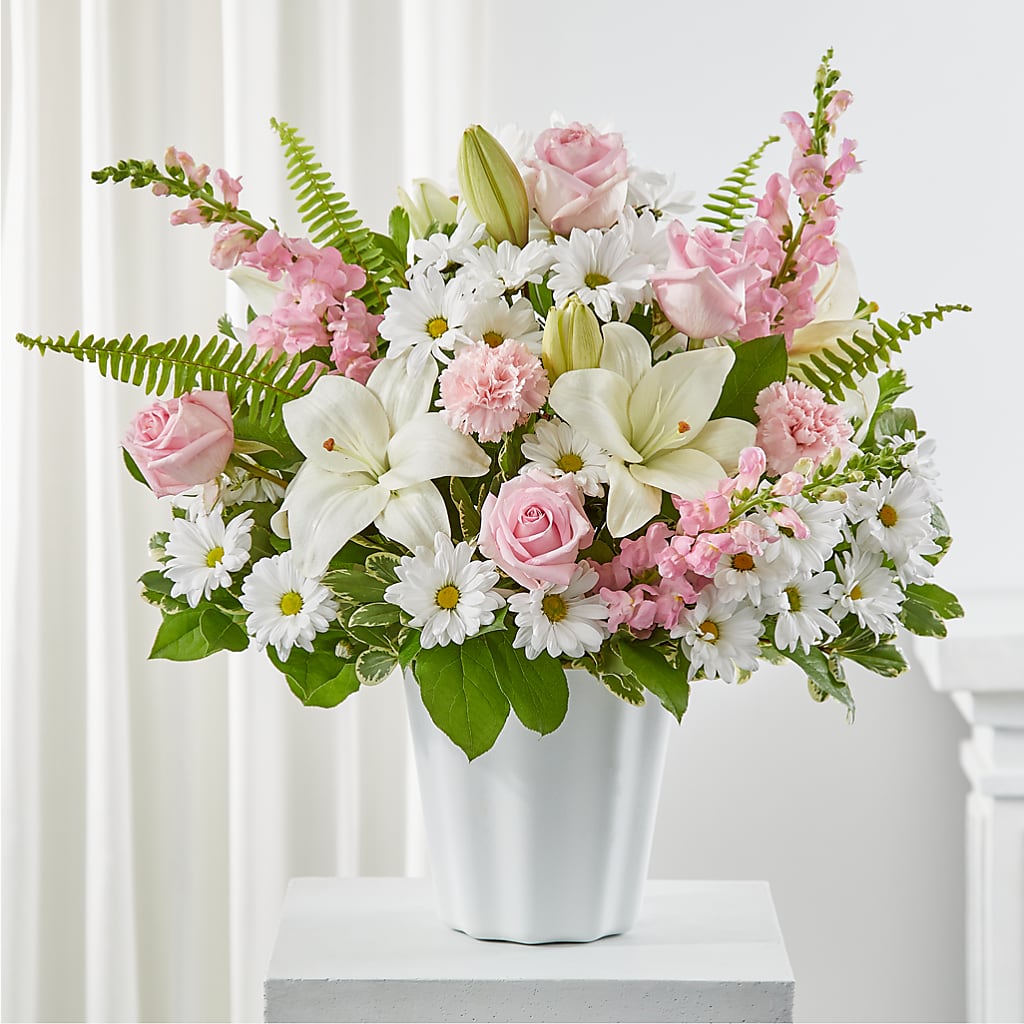 Soft Touch Tabletop Basket – Fairy Queen Floral, Madera CA
