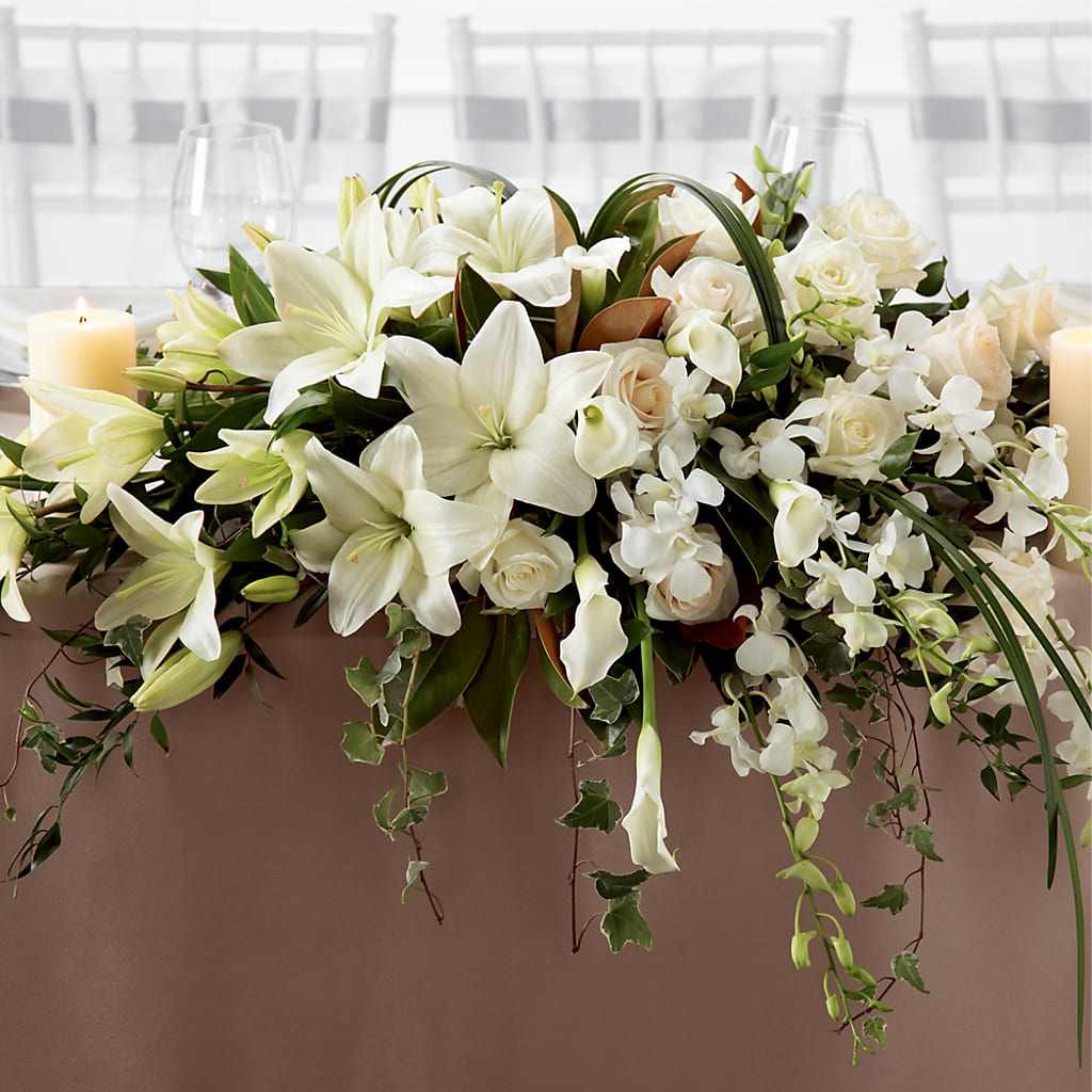 White Linen Arrangement – Fairy Queen Floral, Madera CA