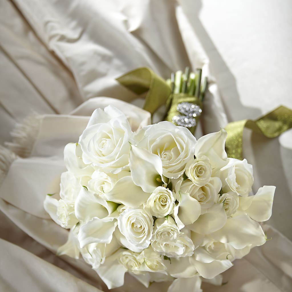 Serene Highness Bouquet – Fairy Queen Floral, Madera CA