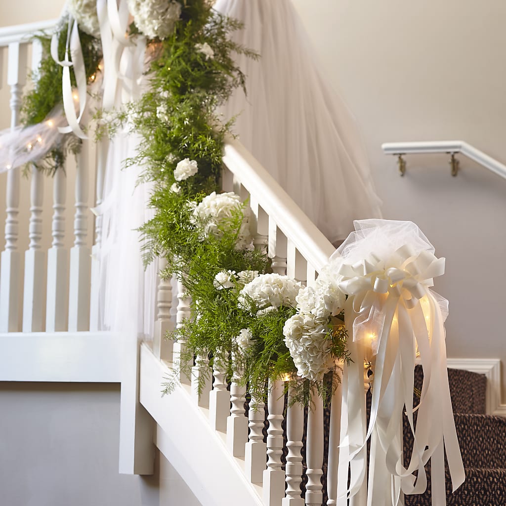 Champagne Dreams Garland – Fairy Queen Floral, Madera CA