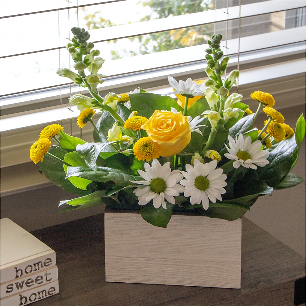 Sun Salutation Box Bouquet –  Fairy Queen Floral, Madera CA