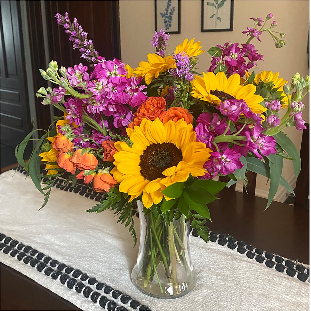 Rays of Life Bouquet –  Fairy Queen Floral, Madera CA