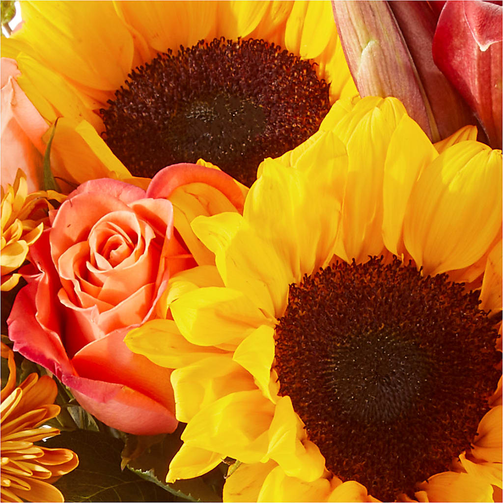 Acorn Lane Bouquet –  Fairy Queen Floral, Madera CA