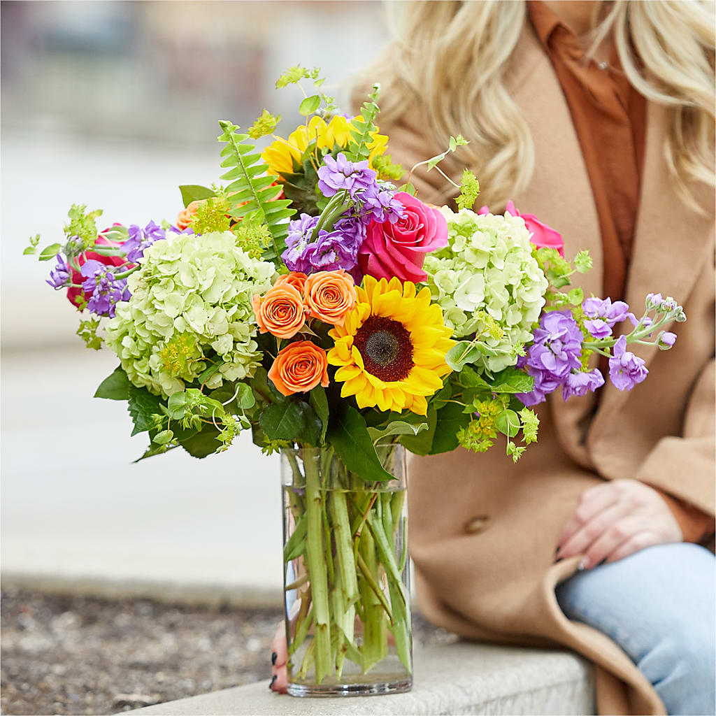 Vibrant Greetings Bouquet –  Fairy Queen Floral, Madera CA
